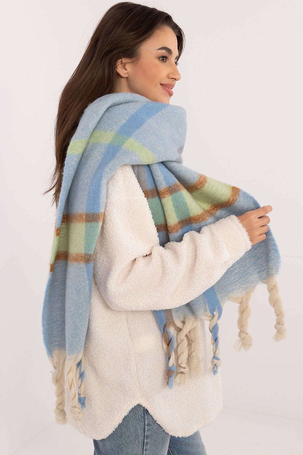 Elegant Women’s Check Winter Scarf - ShalayeFashion