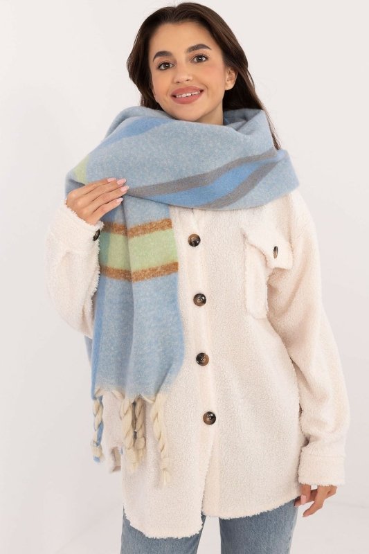 Elegant Women’s Check Winter Scarf - ShalayeFashion
