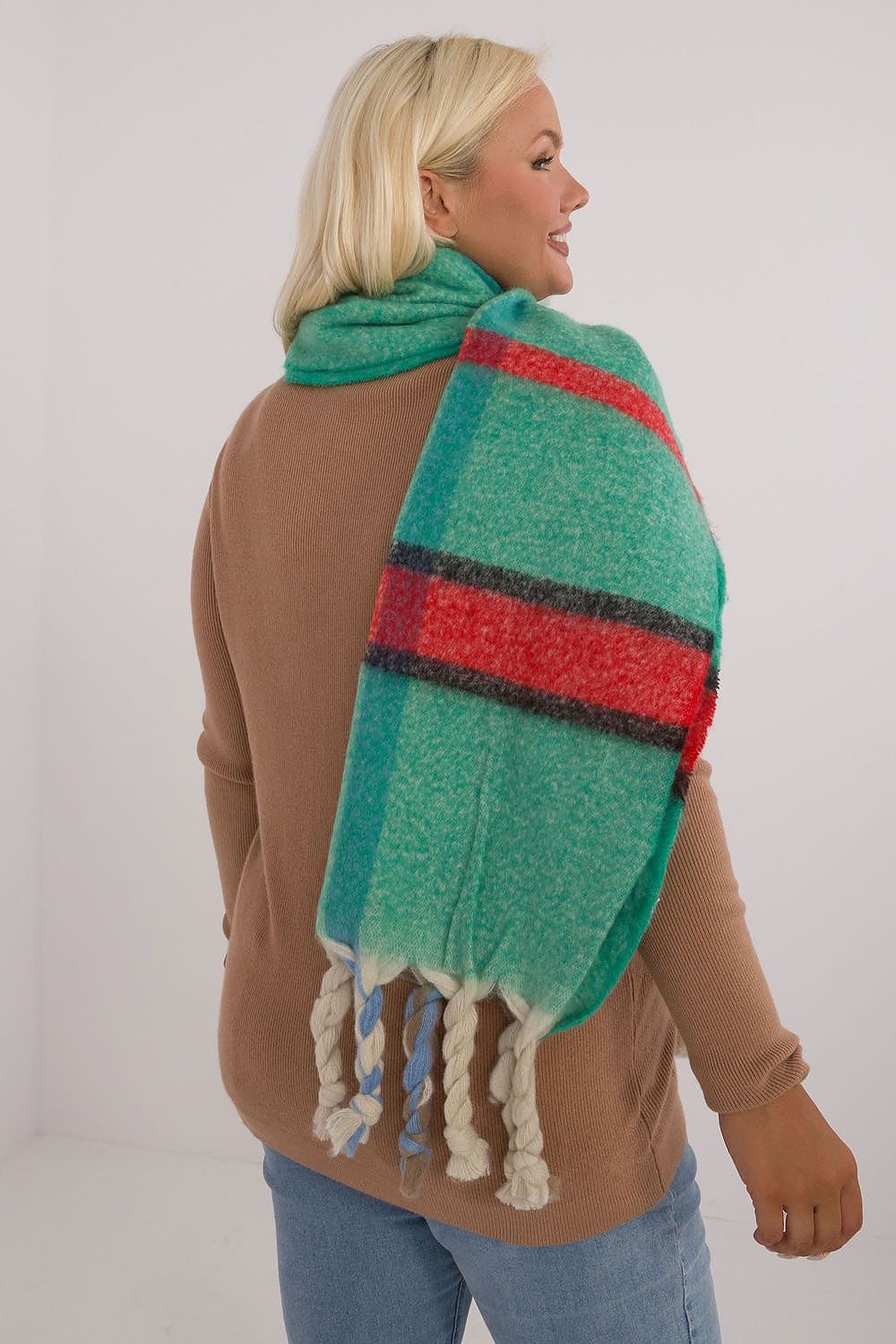 Elegant Women’s Check Winter Scarf - ShalayeFashion