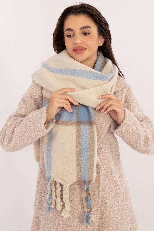 Elegant Women’s Check Winter Scarf - ShalayeFashion