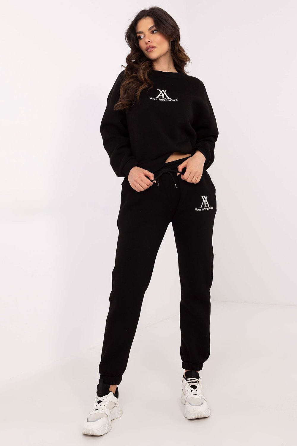 Elegant Women’s Insulated Sweat Suit - ShalayeFashion