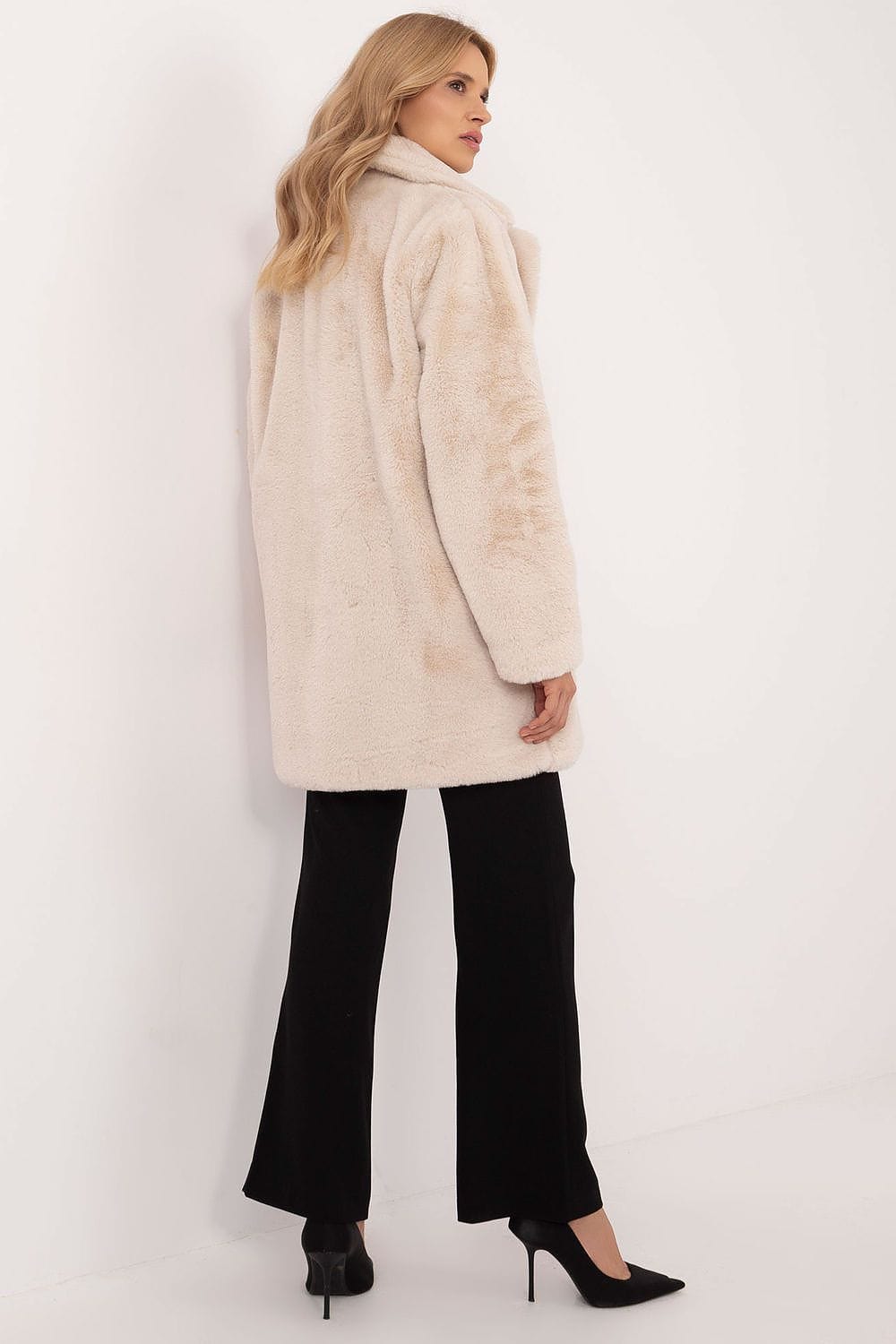 Elegant Women’s Knee Length Coat - ShalayeFashion
