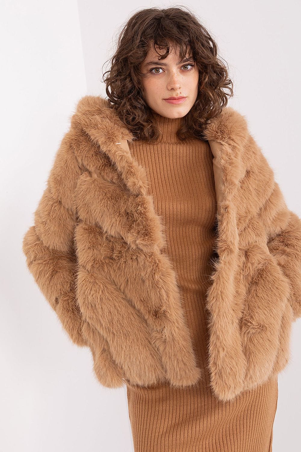 Elegant Women’s Long Sleeve Fur Jacket - ShalayeFashion