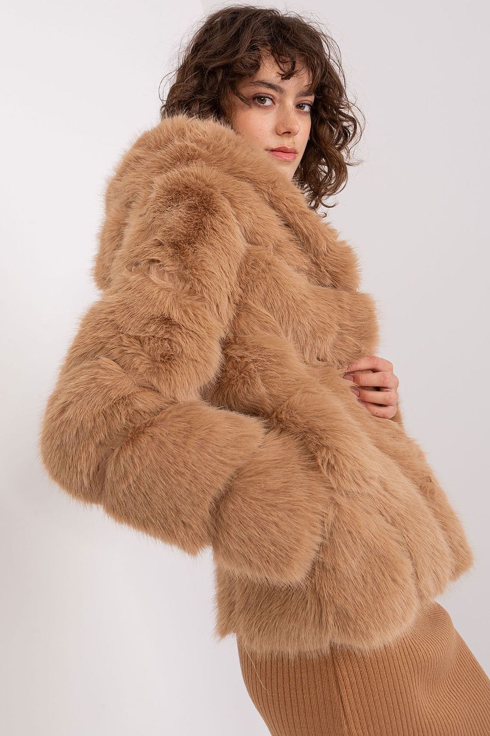 Elegant Women’s Long Sleeve Fur Jacket - ShalayeFashion