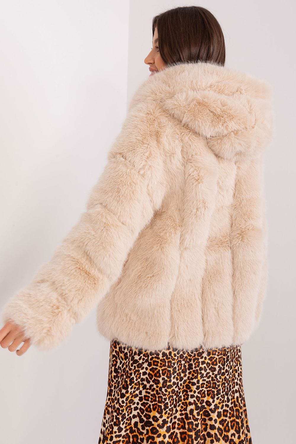 Elegant Women’s Long Sleeve Fur Jacket - ShalayeFashion