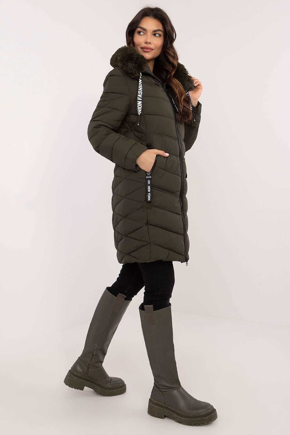 Elegant Women’s Quilted Down Jacket - ShalayeFashion