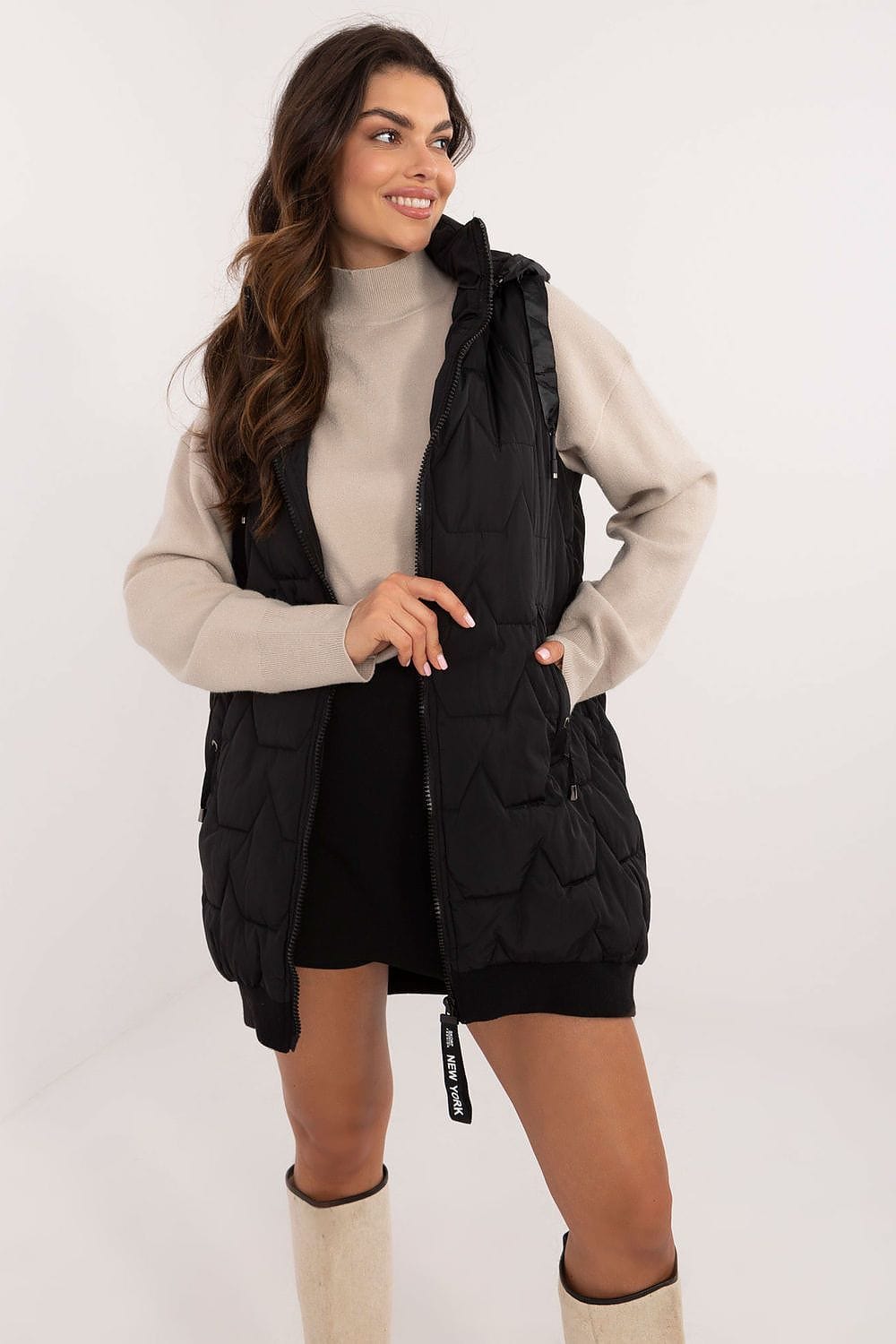 Elegant Women’s Quilted Hooded Vest - ShalayeFashion