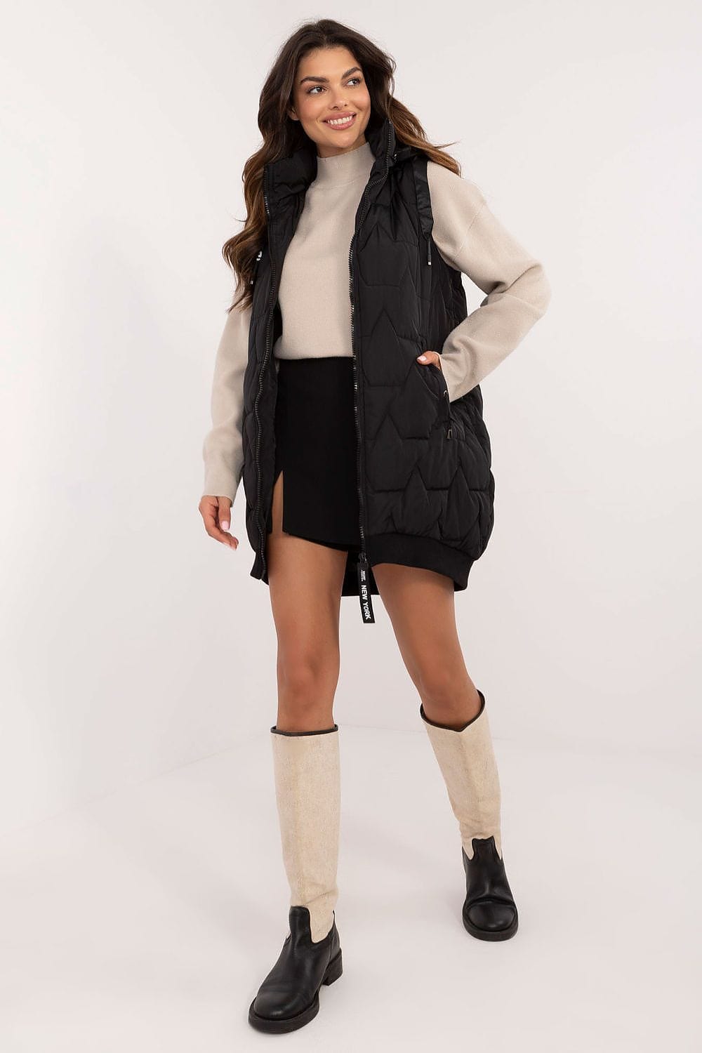 Elegant Women’s Quilted Hooded Vest - ShalayeFashion