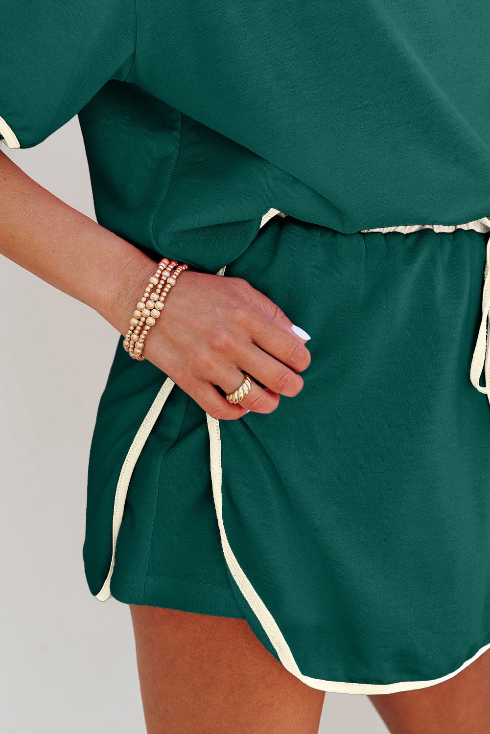 Evergreen Colorblock Tee & Skort Set - ShalayeFashion