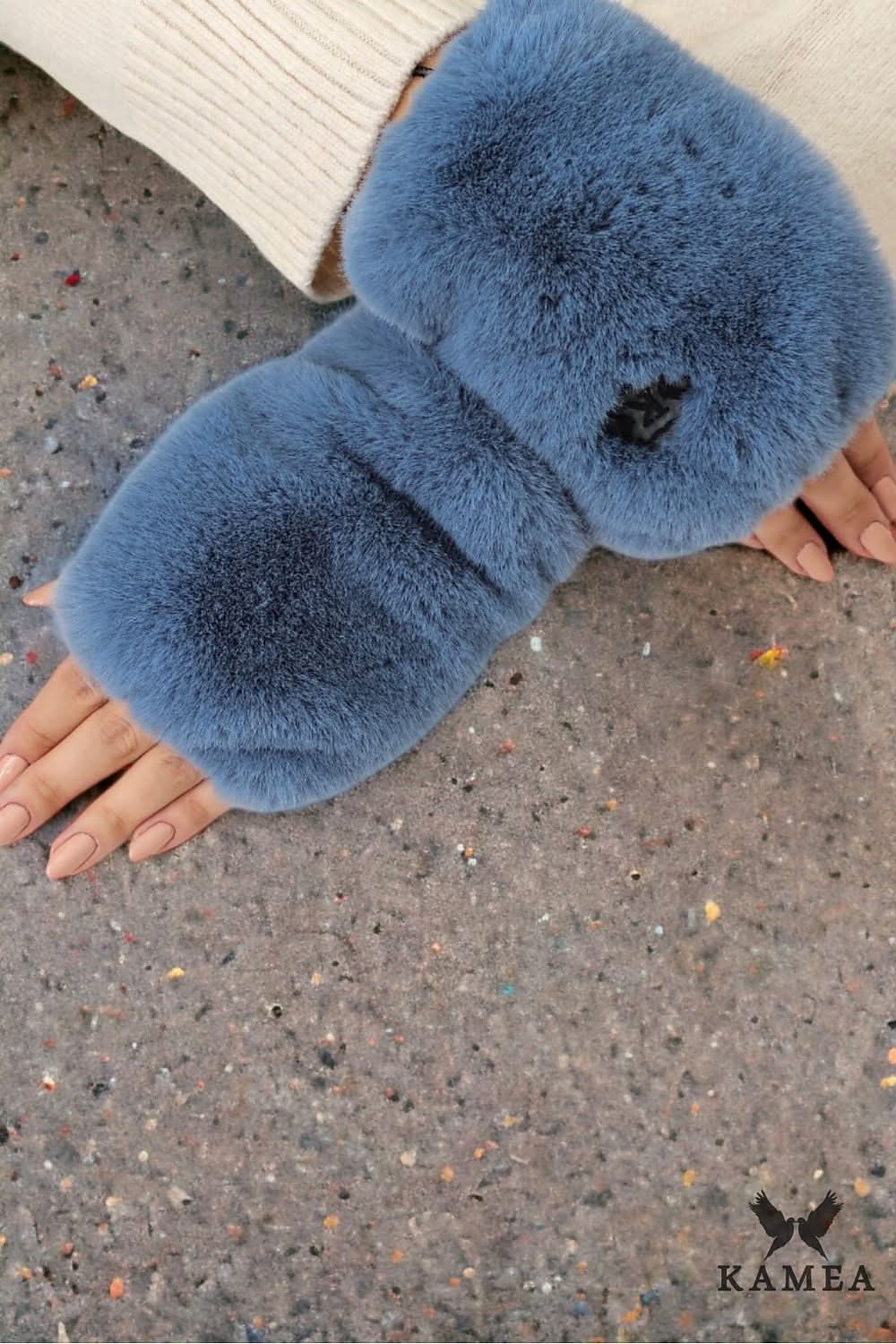 Fingerless Gloves Women Eco Fur Mittens - ShalayeFashion