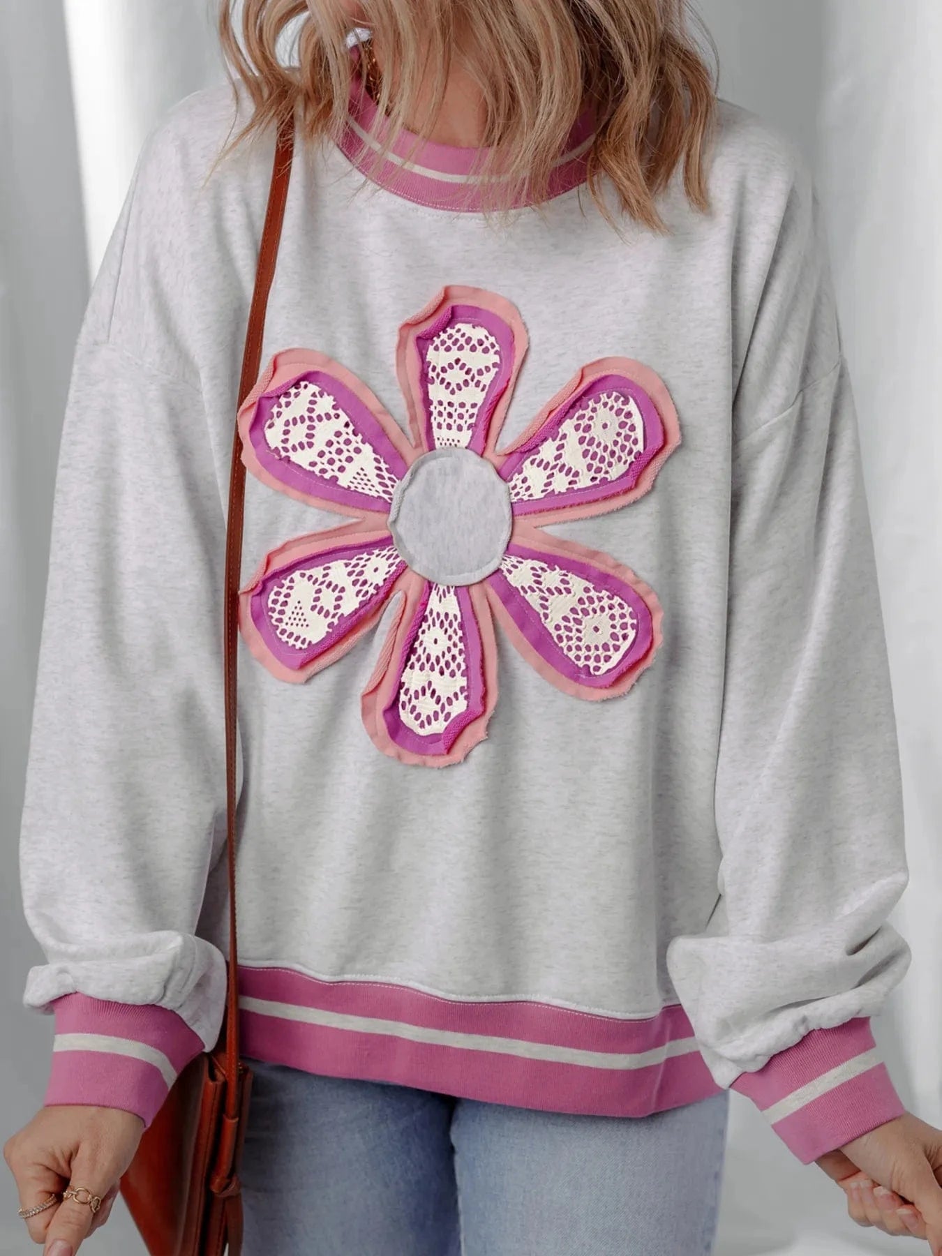 Flower Patch Contrast Trim Crew Neck Sweatshirt - ShalayeFashion