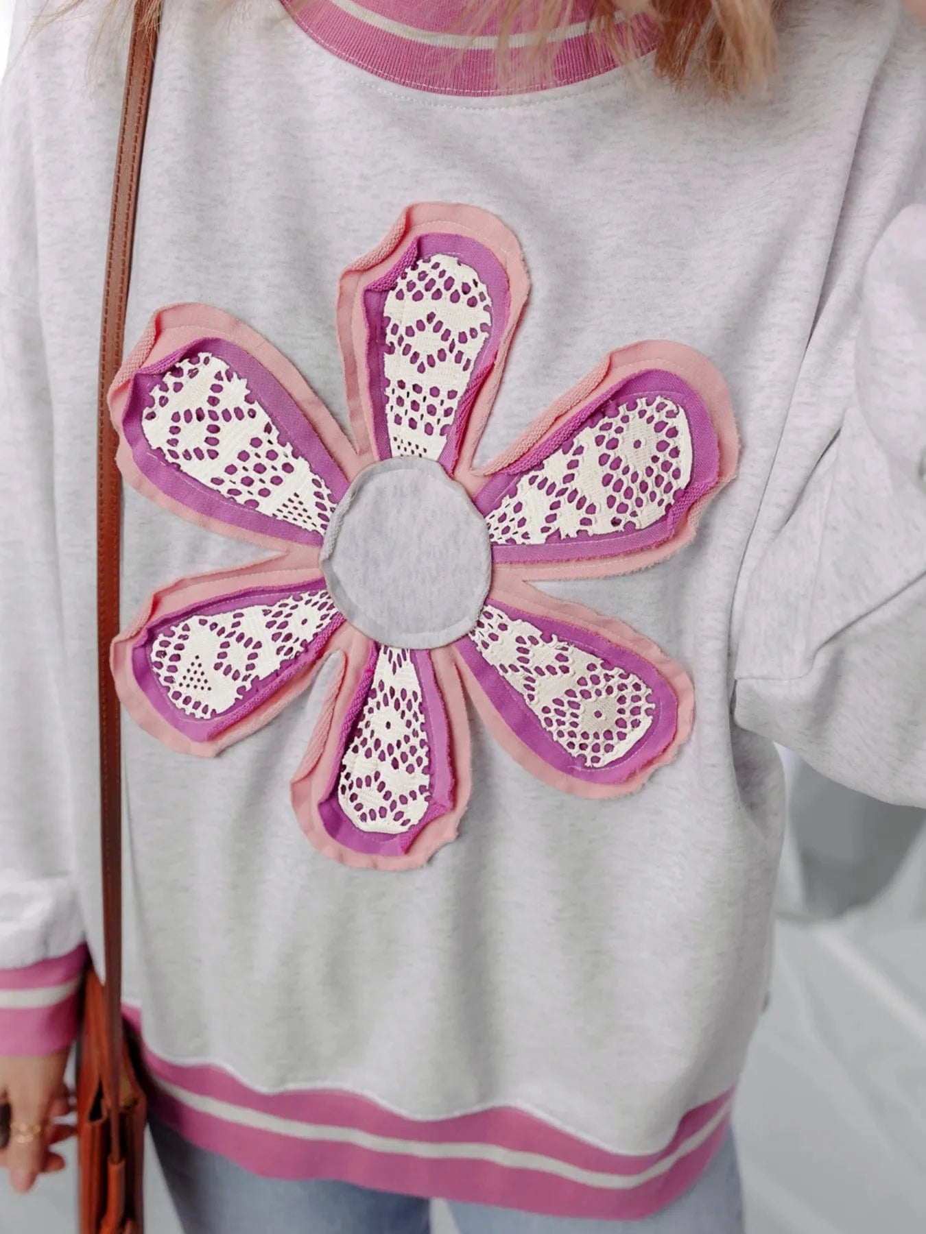 Flower Patch Contrast Trim Crew Neck Sweatshirt - ShalayeFashion