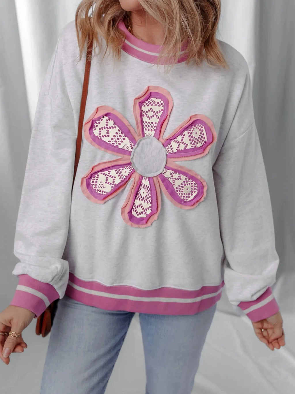 Flower Patch Contrast Trim Crew Neck Sweatshirt - ShalayeFashion