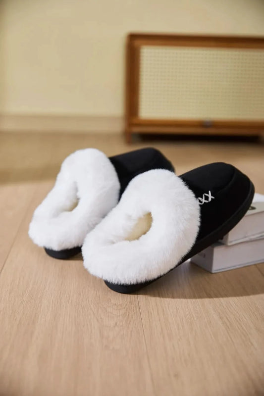 Fluff Trim Round Toe Flat Slippers - ShalayeFashion