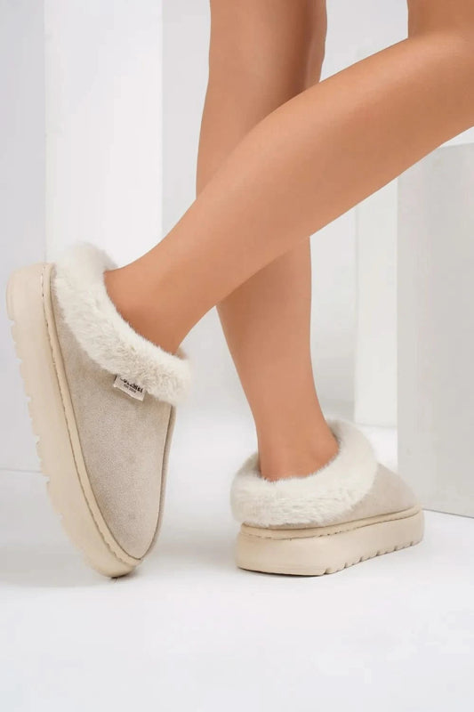 Furry Round Toe Platform Slippers - ShalayeFashion