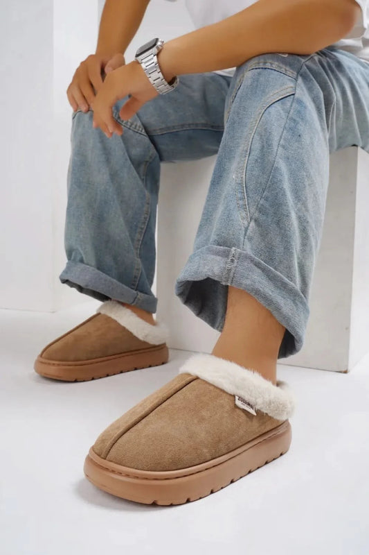 Furry Round Toe Platform Slippers - ShalayeFashion