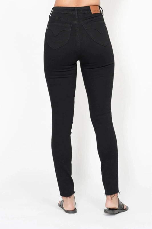 Judy Blue Full Size High Waisted Tummy Control Shield Pockets Skinny Jeans Plus Size - ShalayeFashion