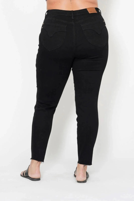 Judy Blue Full Size High Waisted Tummy Control Shield Pockets Skinny Jeans Plus Size - ShalayeFashion