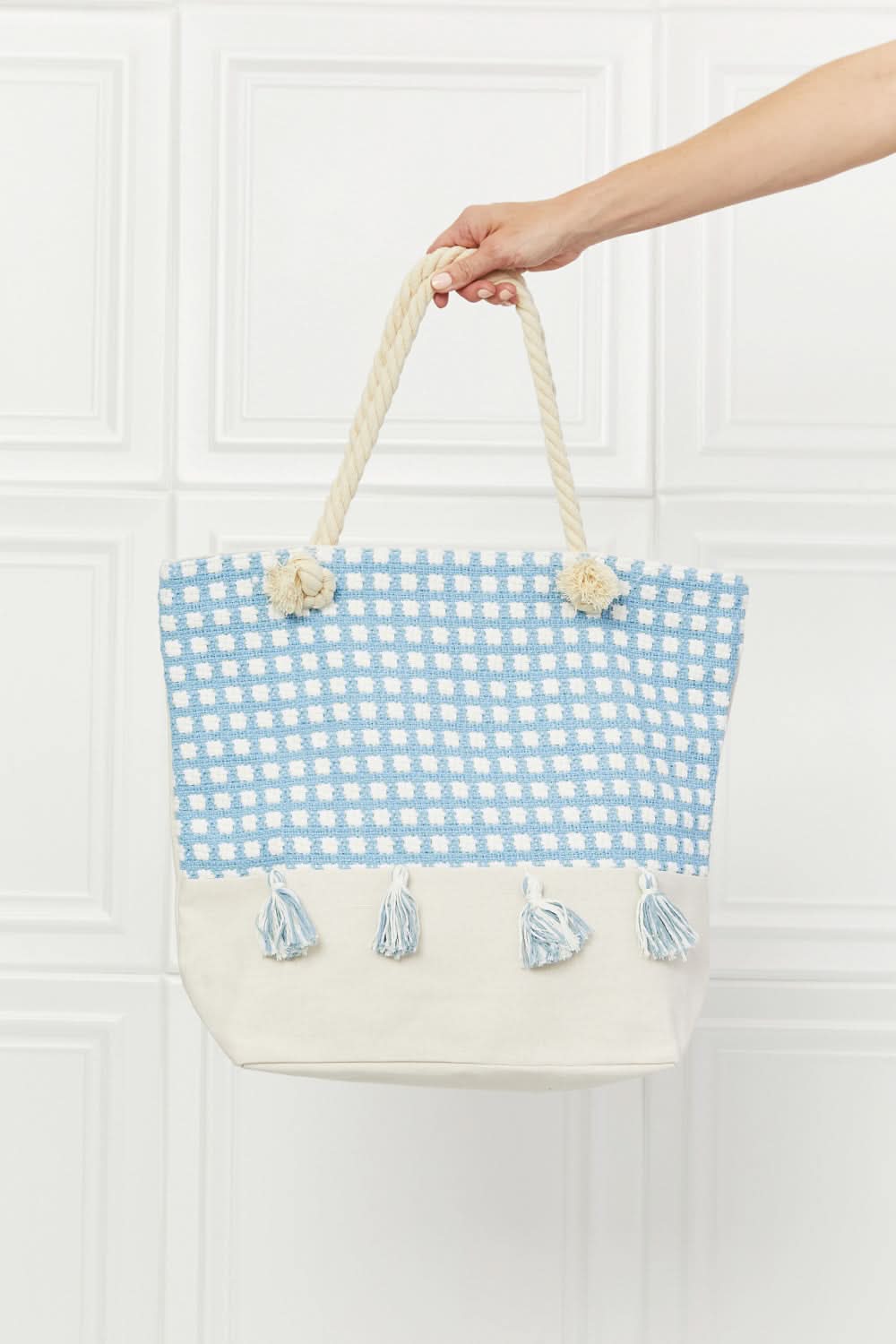 Justin Taylor Picnic Date Tassel Tote Bag - ShalayeFashion