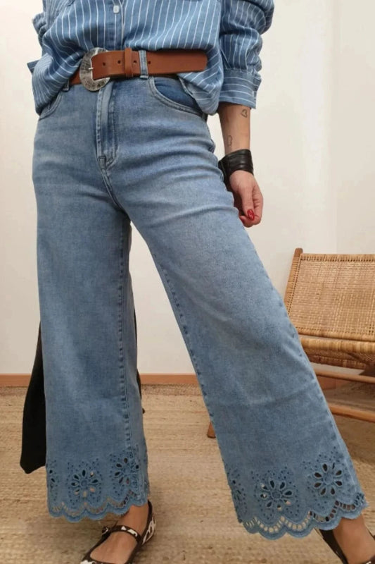 Lace Detail Cropped Wide Leg Jeans - ShalayeFashion