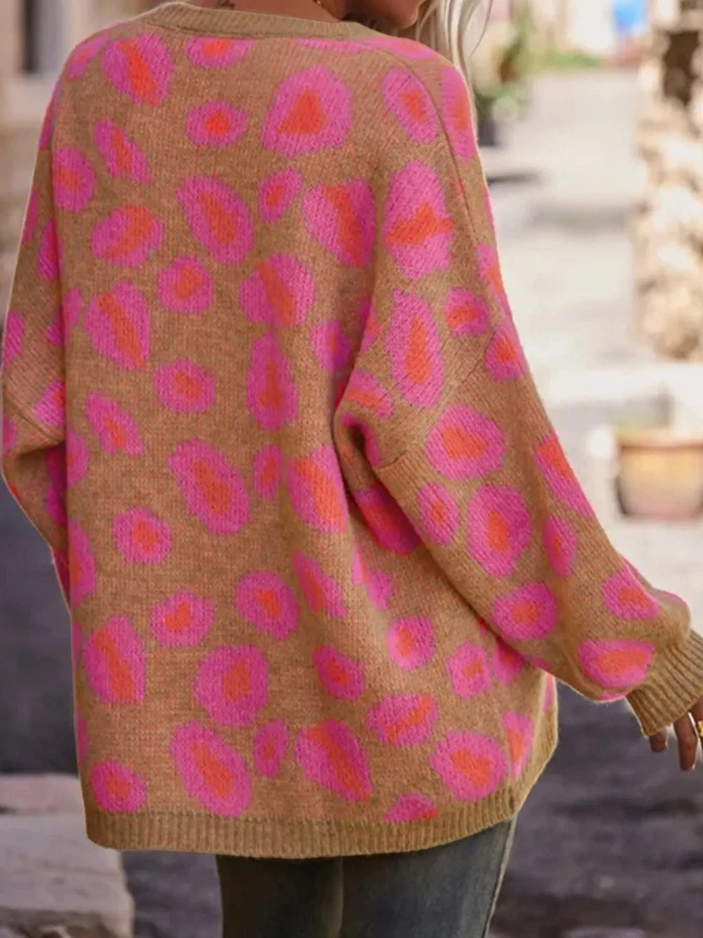 Leopard Oversized V - Neck Sweater - ShalayeFashion