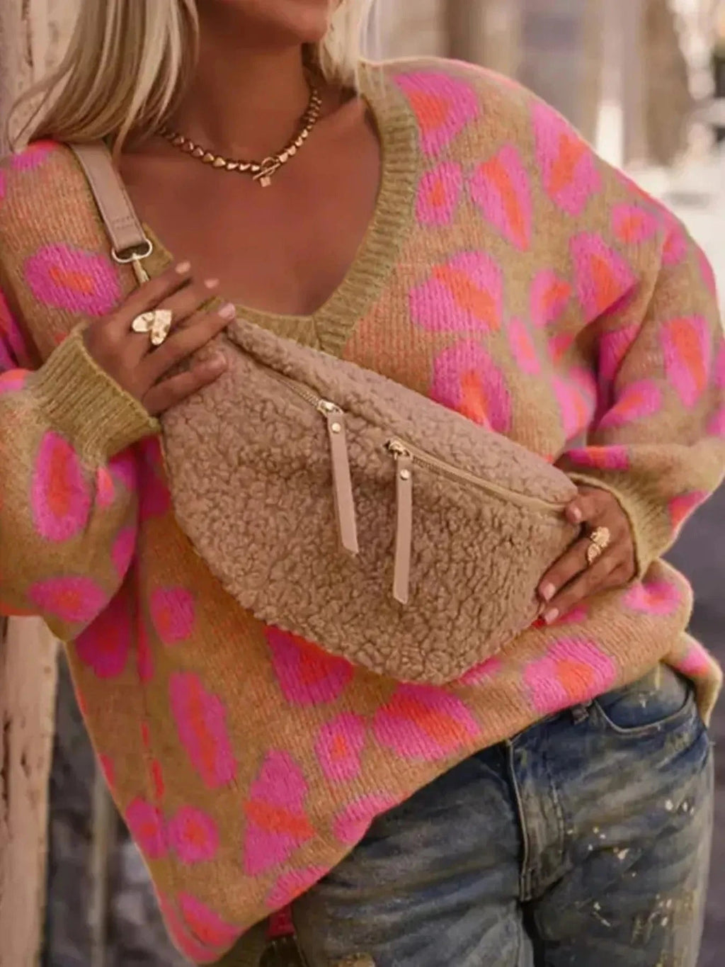 Leopard Oversized V - Neck Sweater - ShalayeFashion