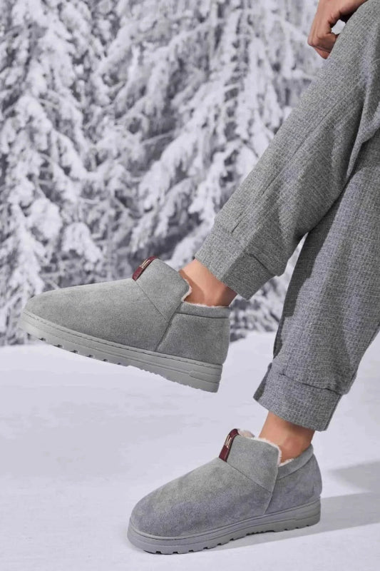 Letter M Suede Round Toe Slippers - ShalayeFashion