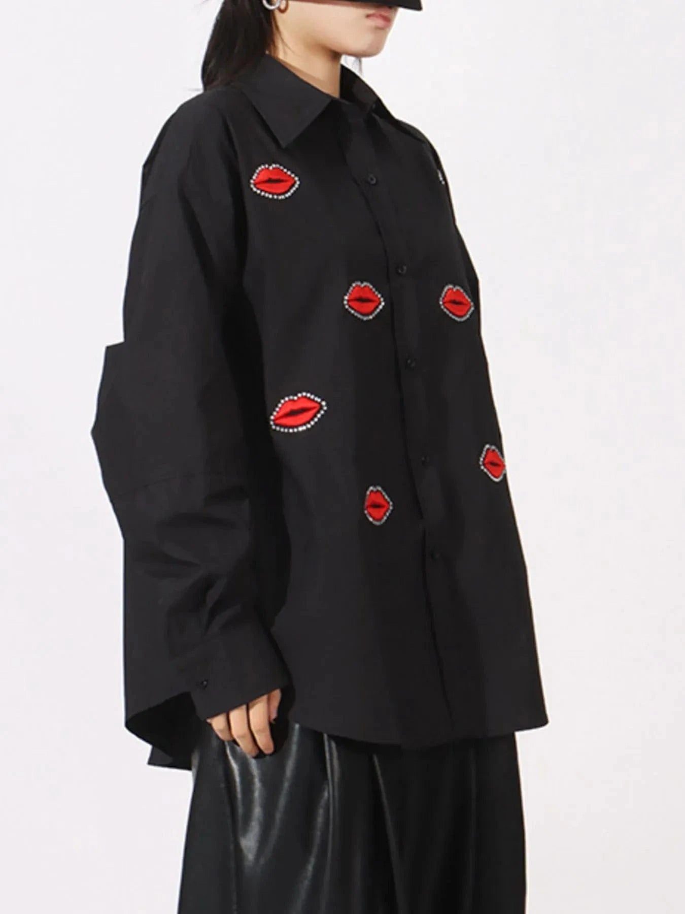Lips Button Up Long Sleeve Shirt - ShalayeFashion