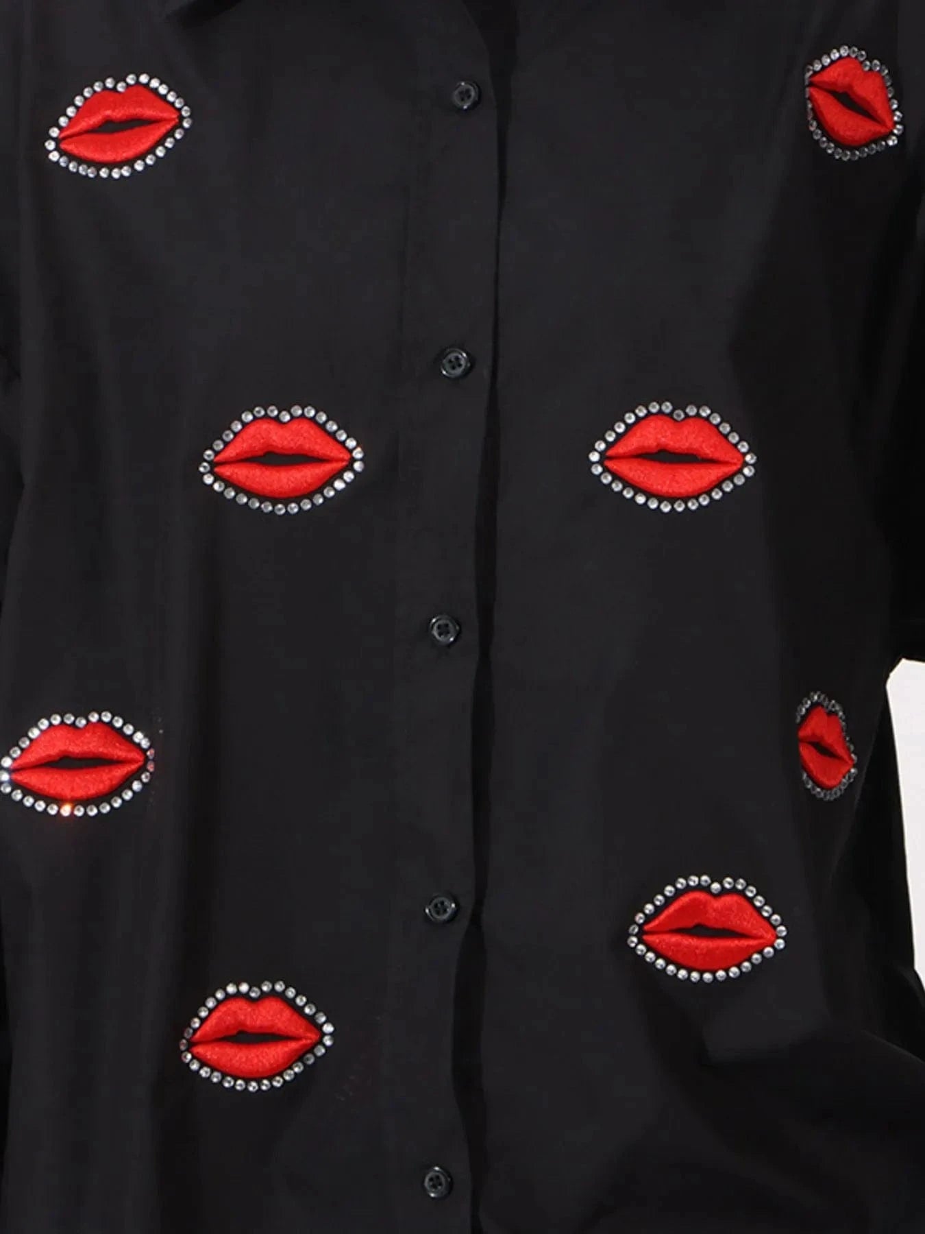 Lips Button Up Long Sleeve Shirt - ShalayeFashion