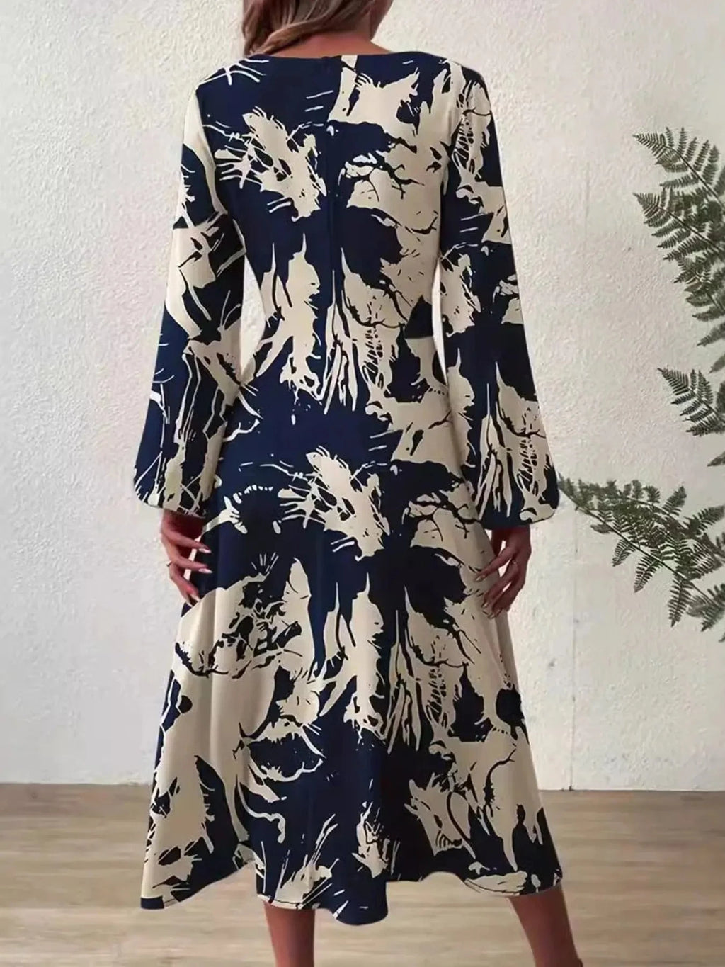 Long Sleeve Printed Midi Dress - ShalayeFashion