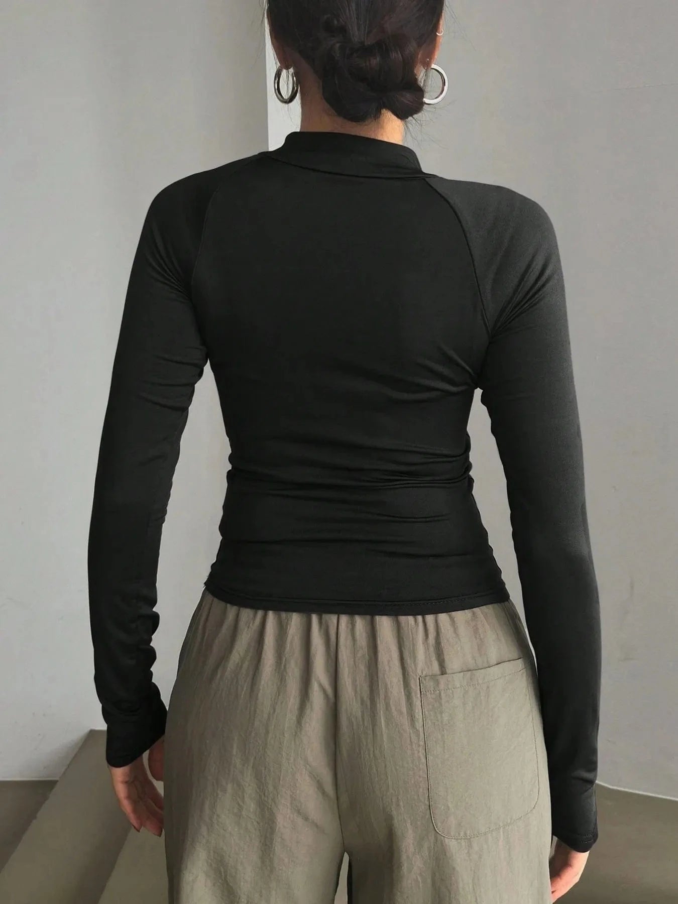 Long Sleeve Zip Front Fitted T-Shirt - ShalayeFashion