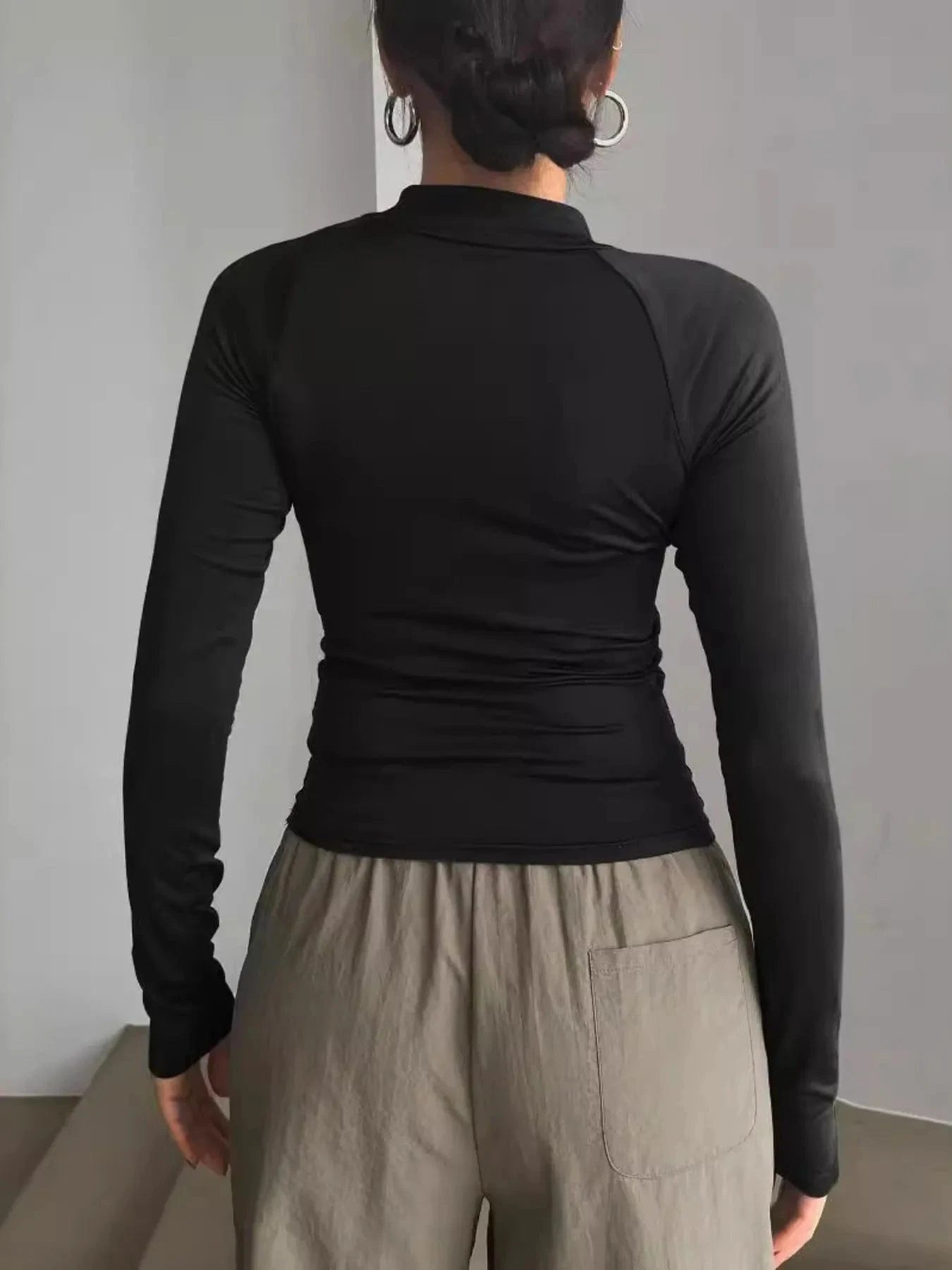 Long Sleeve Zip Front Fitted T-Shirt - ShalayeFashion
