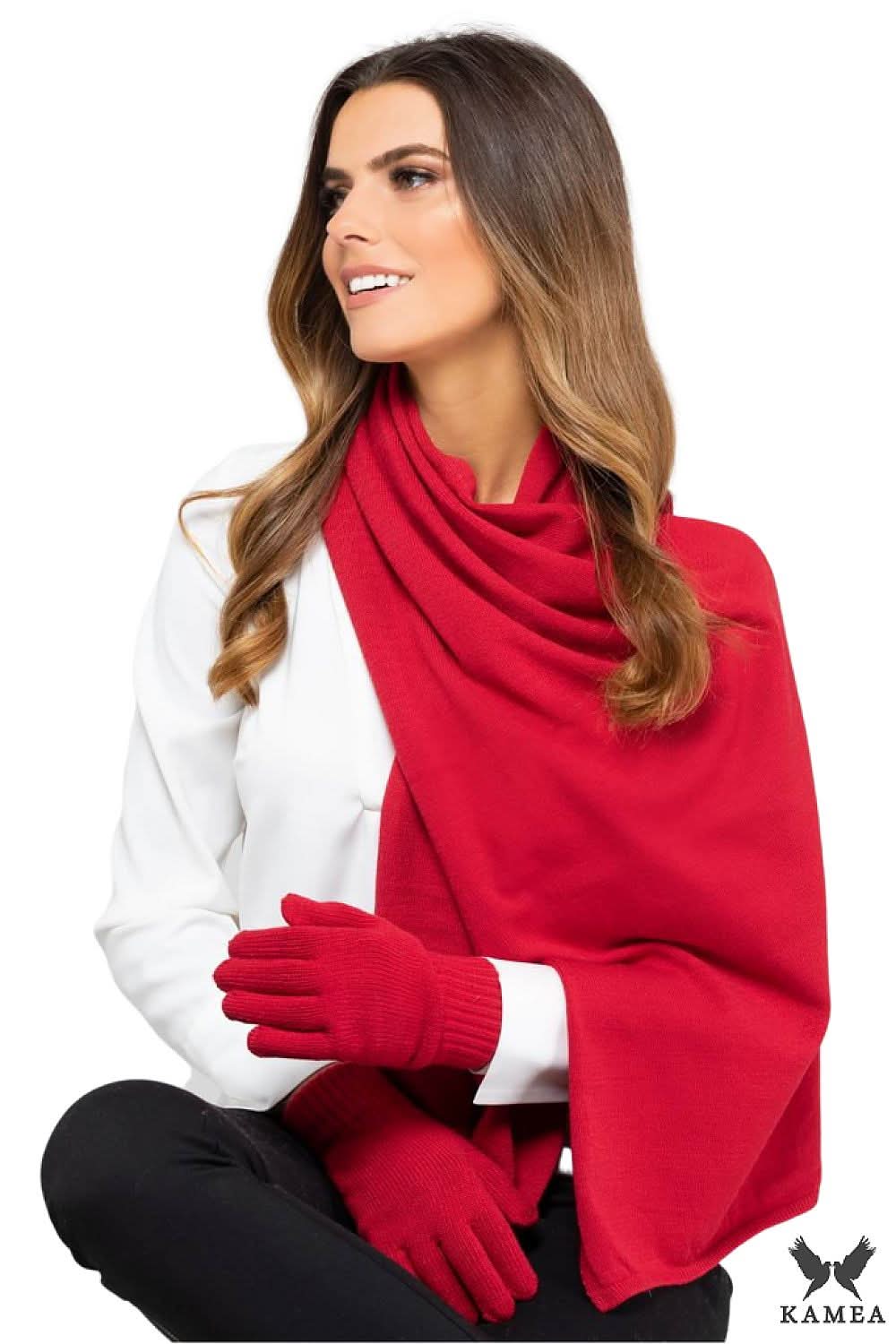 Luxurious Women’s Knit Winter Scarf - ShalayeFashion