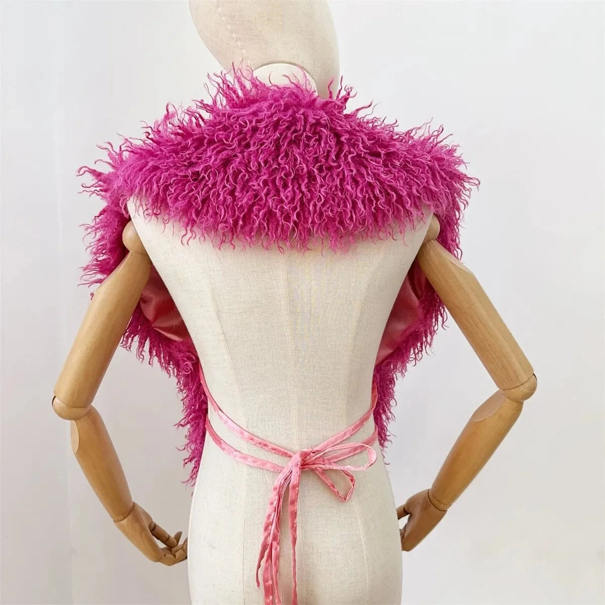 Luxury Faux Fur Halter Vest Women - ShalayeFashion