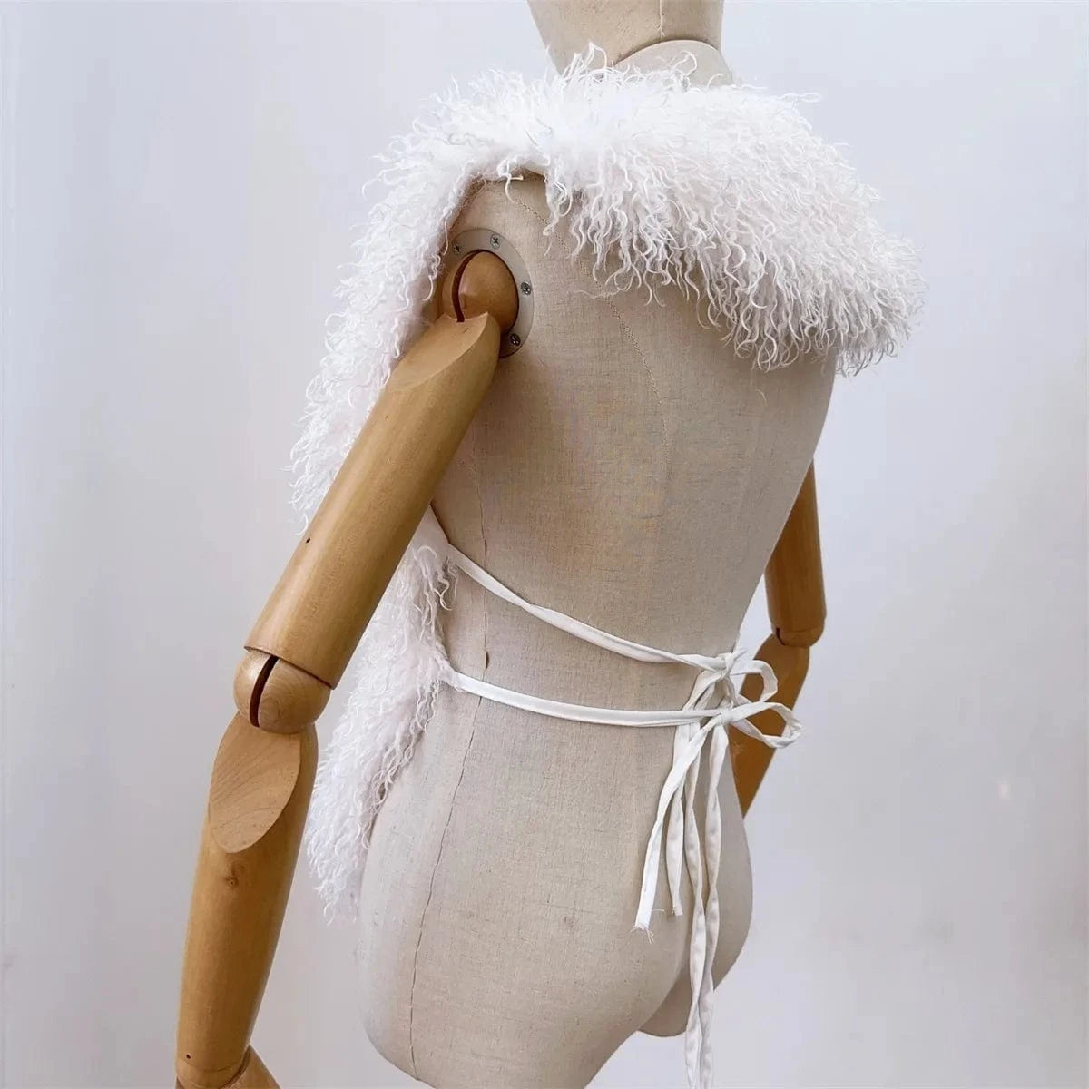 Luxury Faux Fur Halter Vest Women - ShalayeFashion