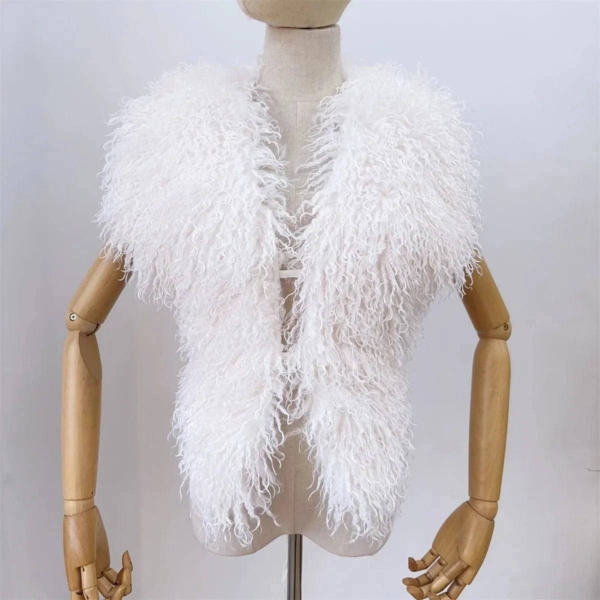Luxury Faux Fur Halter Vest Women - ShalayeFashion