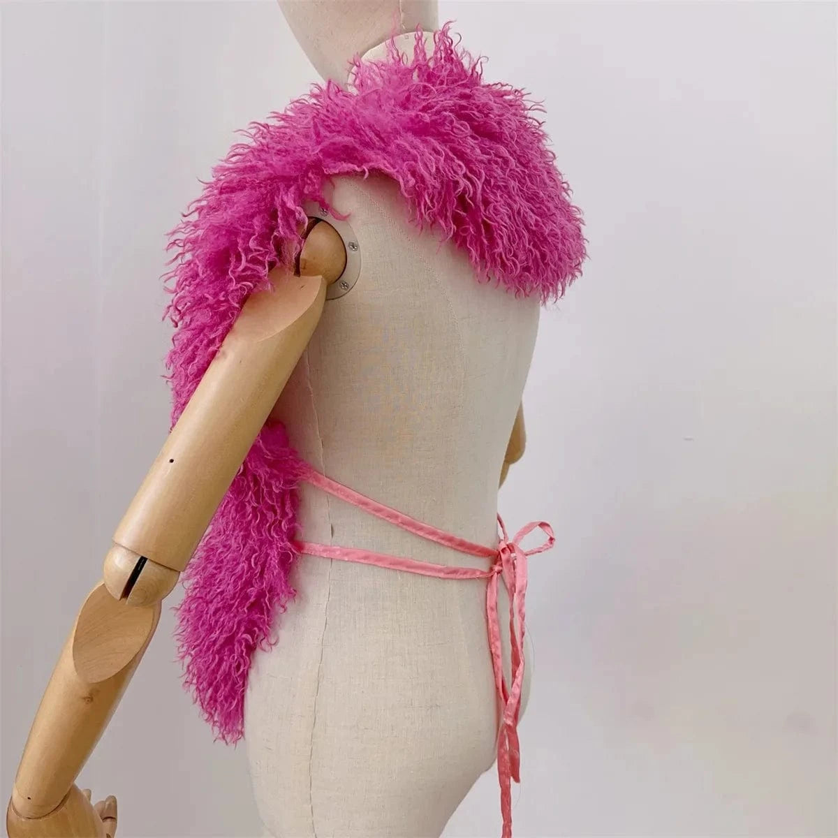 Luxury Faux Fur Halter Vest Women - ShalayeFashion