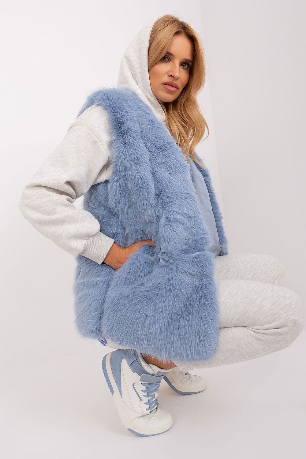 Luxury Women’s Casual Long Fur Vest - ShalayeFashion
