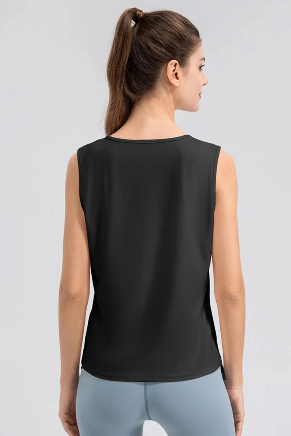 Notched Wide Strap Active Tank - ShalayeFashion