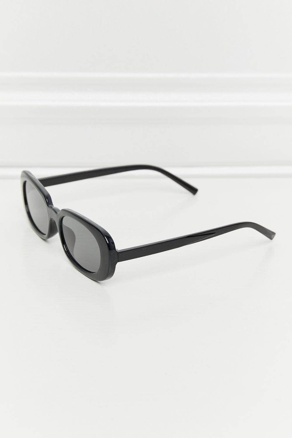 Oval Full Rim Sunglasses - ShalayeFashion