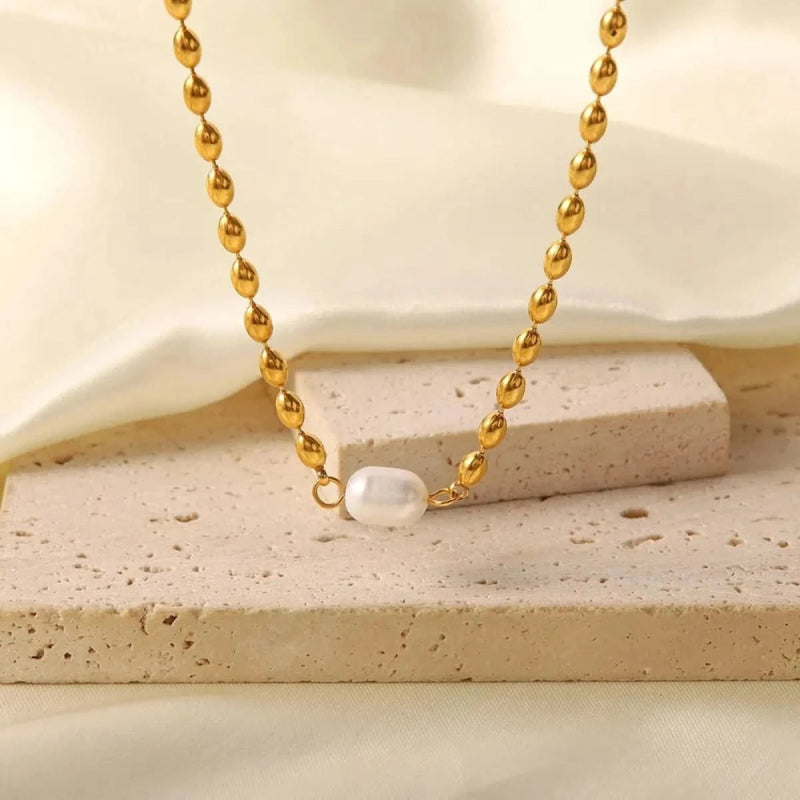 Pearl and Gold Chain Jewelry Set with Necklace and Bracelet - ShalayeFashion
