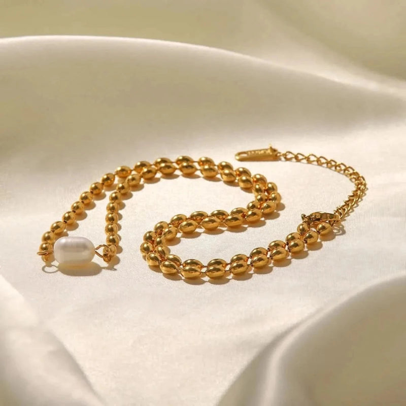 Pearl and Gold Chain Jewelry Set with Necklace and Bracelet - ShalayeFashion
