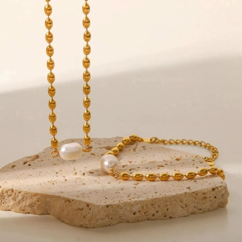 Pearl and Gold Chain Jewelry Set with Necklace and Bracelet - ShalayeFashion