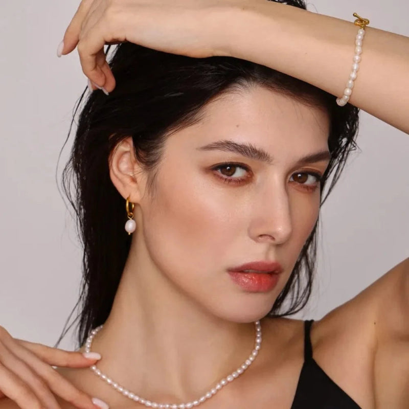 Pearl Necklace, Bracelet and Earrings 4 - Piece Jewelry Set - ShalayeFashion