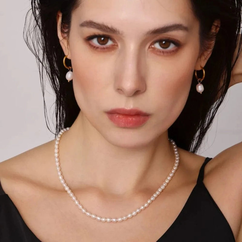 Pearl Necklace, Bracelet and Earrings 4 - Piece Jewelry Set - ShalayeFashion