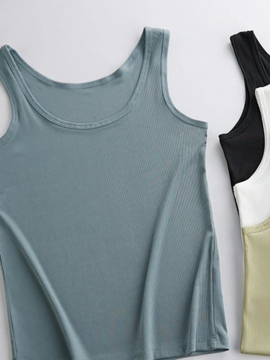 Plus Size Ribbed Scoop Neck Tank Top - ShalayeFashion