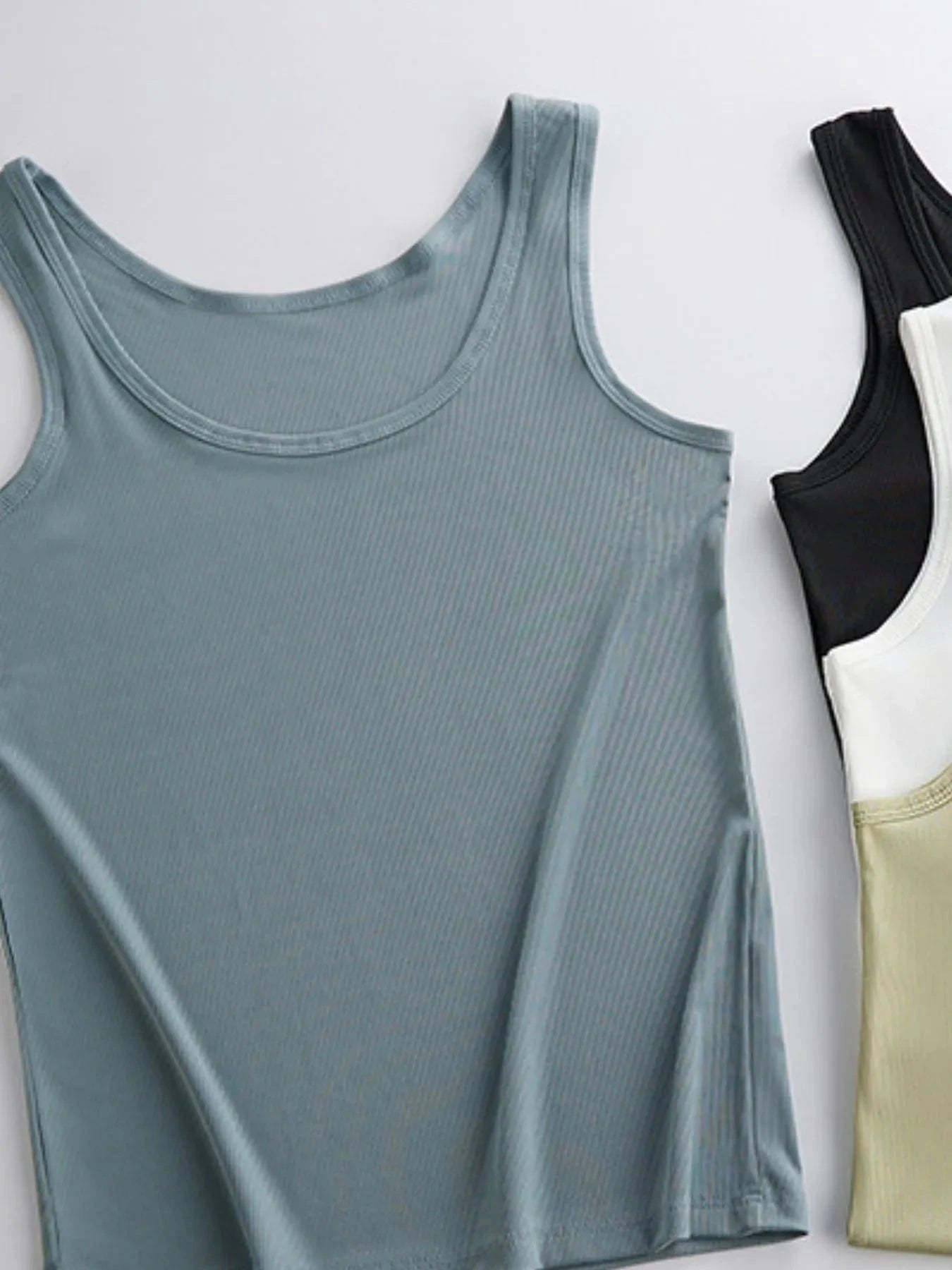 Plus Size Ribbed Scoop Neck Tank Top - ShalayeFashion