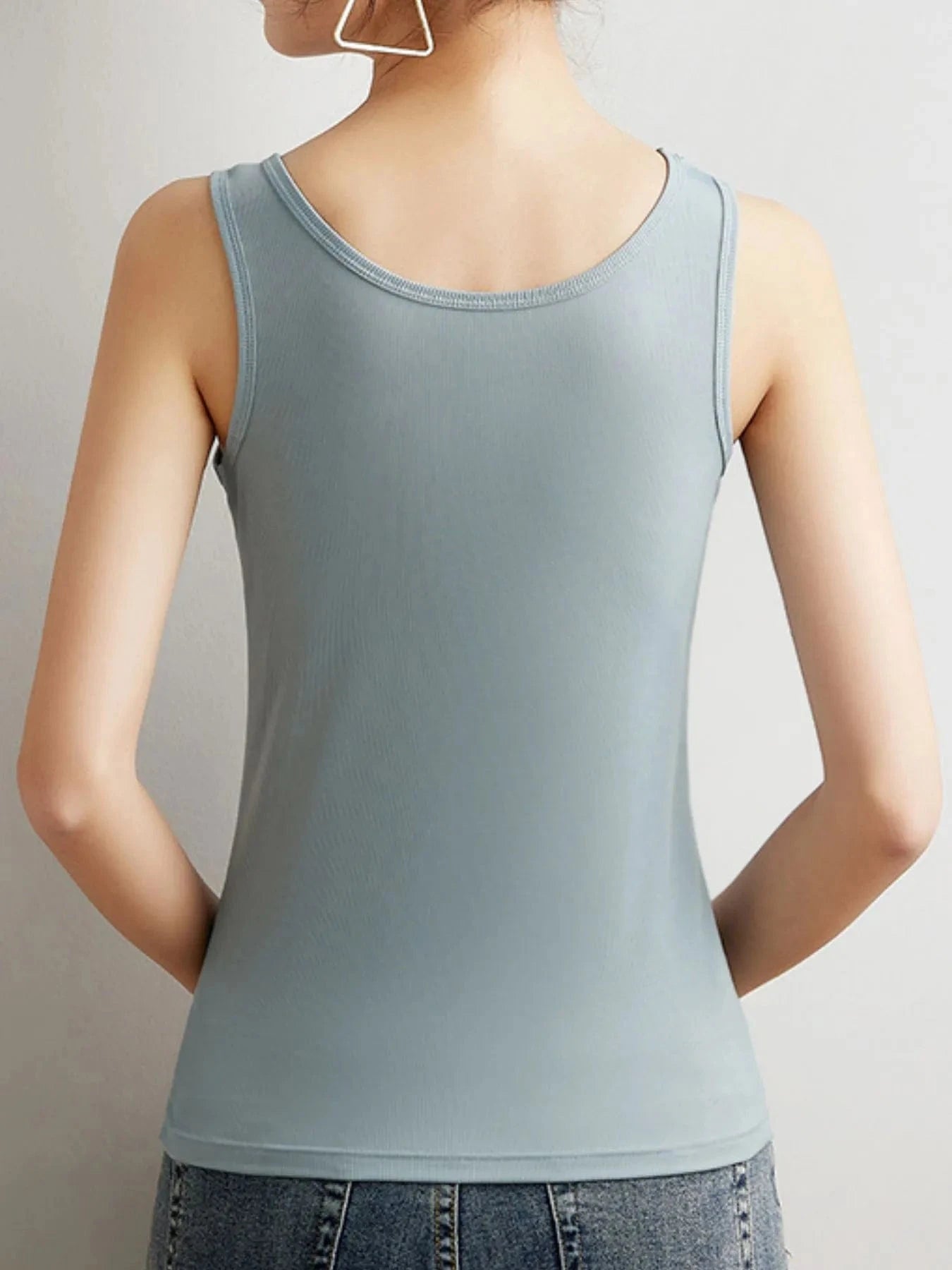 Plus Size Ribbed Scoop Neck Tank Top - ShalayeFashion