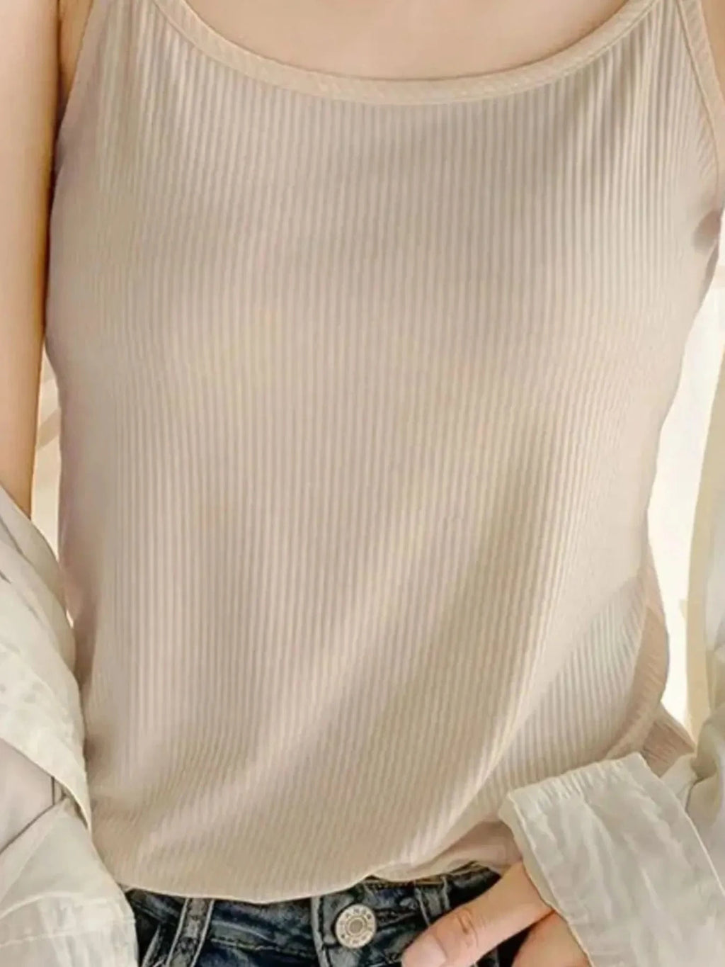 Plus Size Scoop Neck Cami Top - ShalayeFashion