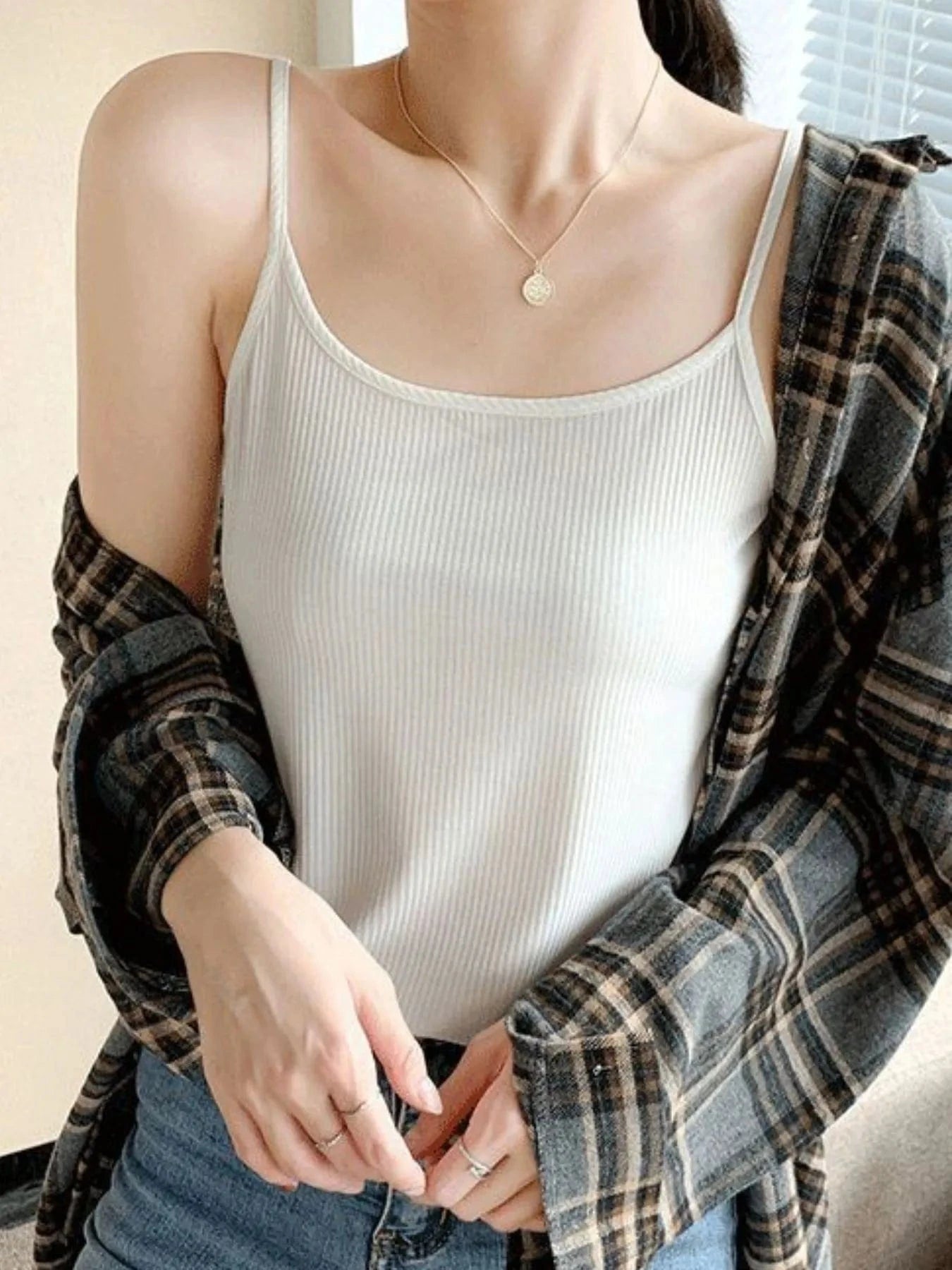 Plus Size Scoop Neck Cami Top - ShalayeFashion